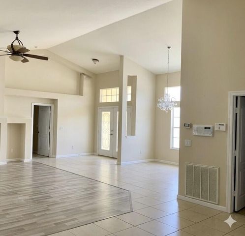 485 SW Dagget Avenue, Port St. Lucie, FL 34953