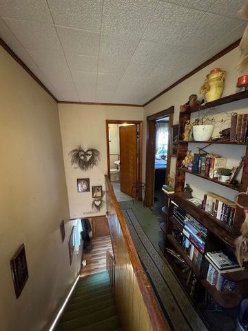 209 Park St, Derry Boro, PA 15627