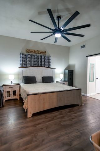 819 Beech Street, Bonham, TX 75418