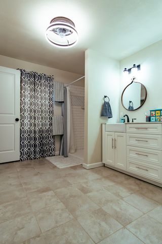 819 Beech Street, Bonham, TX 75418