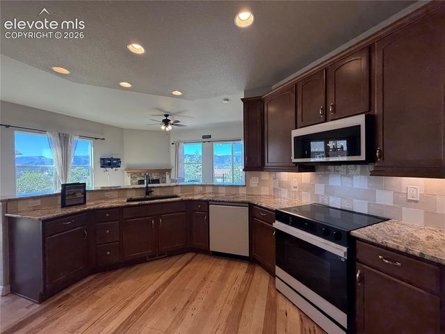 15834 Kansas Pacific Court, Monument, CO 80132