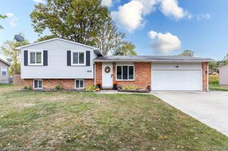 1225 Eason, Waterford, MI 48328