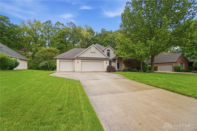 2375 Worthington Drive, Troy, OH 45373