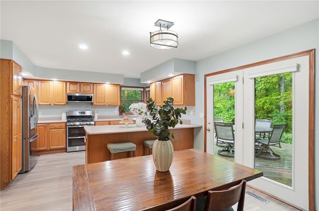 2375 Worthington Drive, Troy, OH 45373