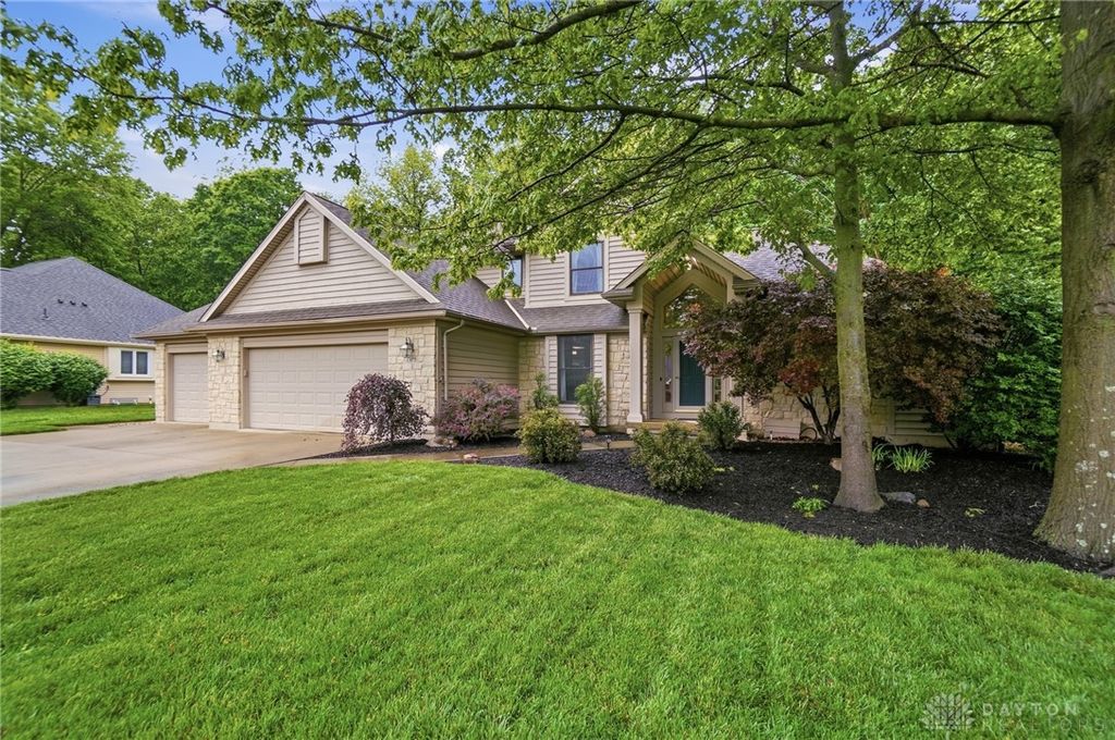2375 Worthington Drive, Troy, OH 45373
