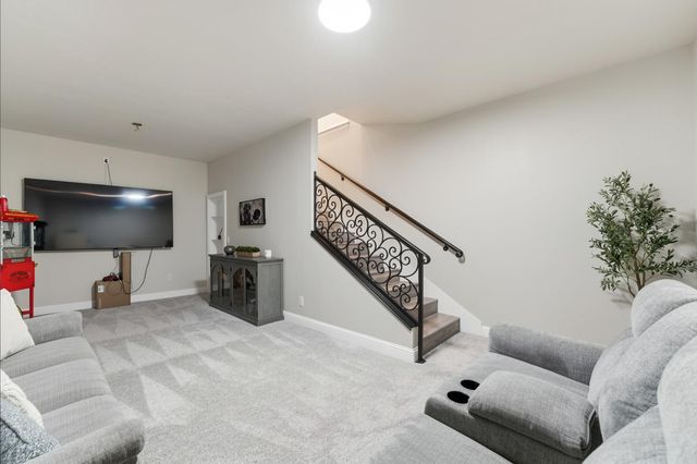 2837 Geer Rd, Hughson, CA 95326