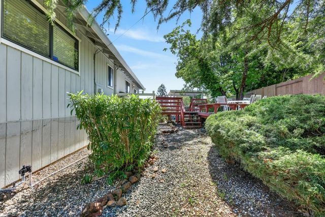 3531 Linda Vista Dr, Shingle Springs, CA 95682