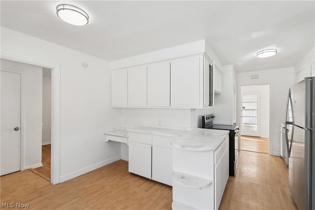 530 Glen Park Drive, Bay Village, OH 44140