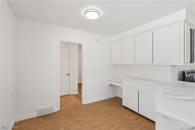 530 Glen Park Drive, Bay Village, OH 44140