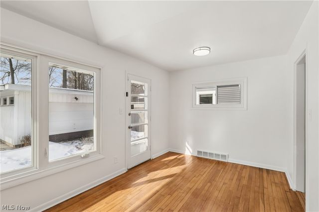 530 Glen Park Drive, Bay Village, OH 44140