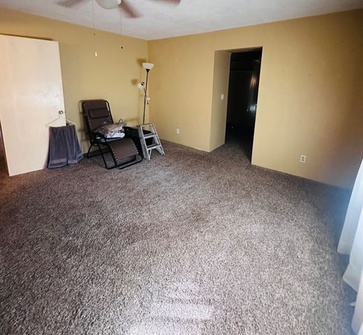 1133 E 318th Road, Flemington, MO 65650