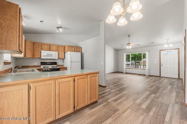 655 E Tiger AVE, Post Falls, ID 83854