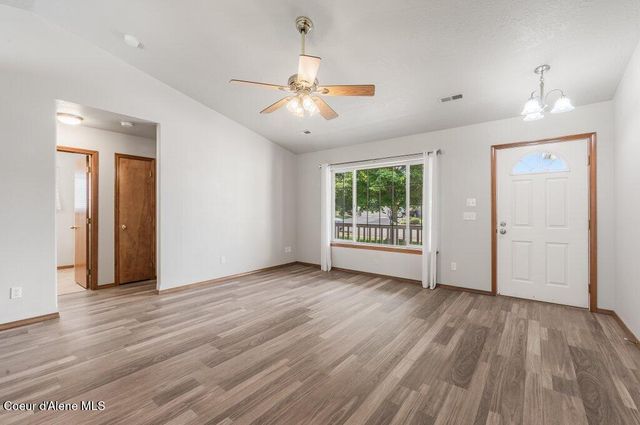 655 E Tiger AVE, Post Falls, ID 83854