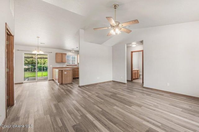 655 E Tiger AVE, Post Falls, ID 83854