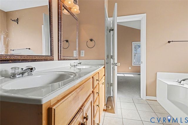 557 Virginia Center Pky, Glen Allen, VA 23059