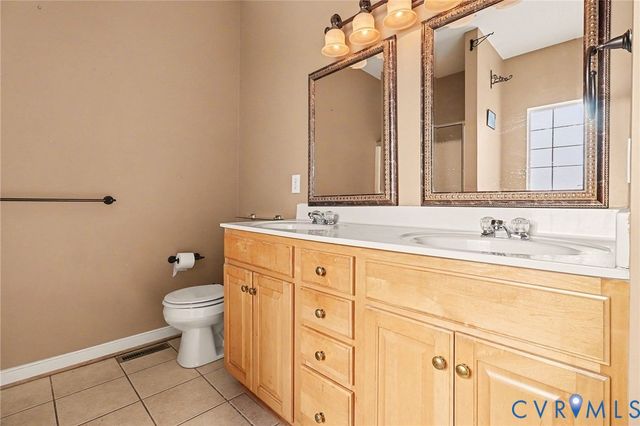 557 Virginia Center Pky, Glen Allen, VA 23059