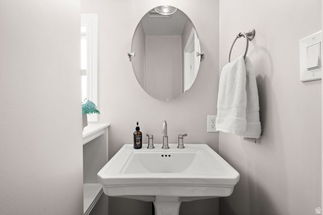 80 W 300 N, Salt Lake City, UT 84103