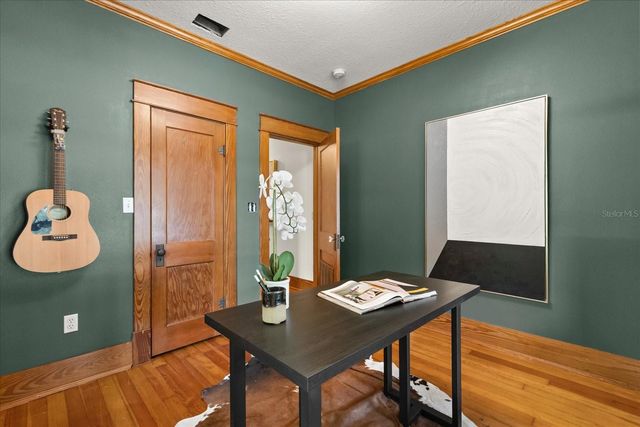 1804 CURRY FORD ROAD, Orlando, FL 32806