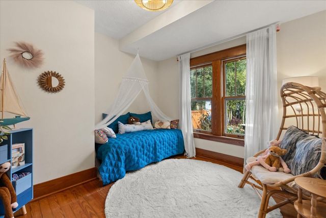 1804 CURRY FORD ROAD, Orlando, FL 32806