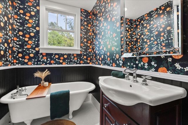 1804 CURRY FORD ROAD, Orlando, FL 32806