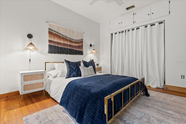 1804 CURRY FORD ROAD, Orlando, FL 32806