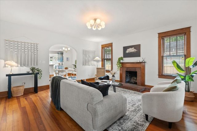 1804 CURRY FORD ROAD, Orlando, FL 32806