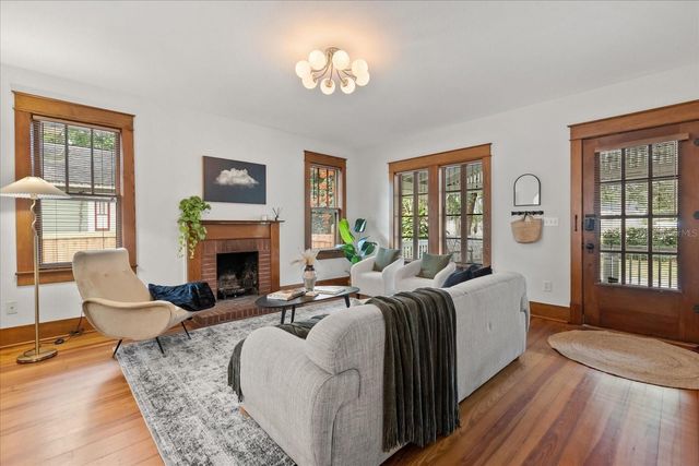 1804 CURRY FORD ROAD, Orlando, FL 32806