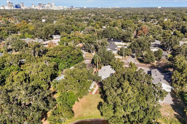 1804 CURRY FORD ROAD, Orlando, FL 32806