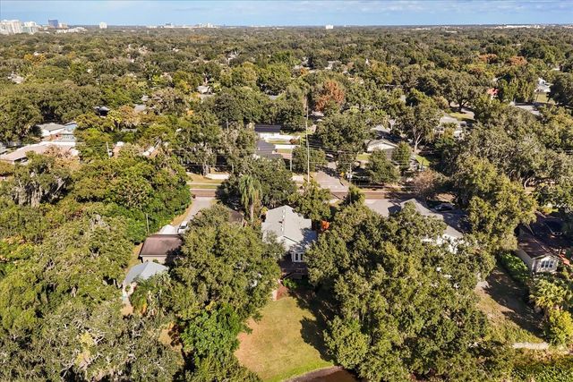 1804 CURRY FORD ROAD, Orlando, FL 32806