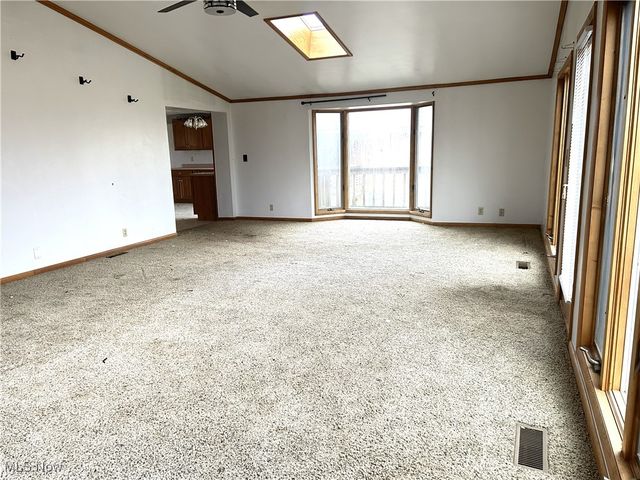 225 Petrick Ave, Mingo Junction, OH 43938