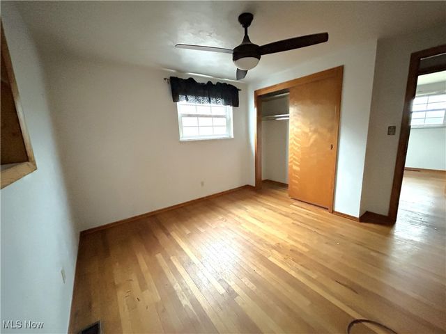 225 Petrick Ave, Mingo Junction, OH 43938