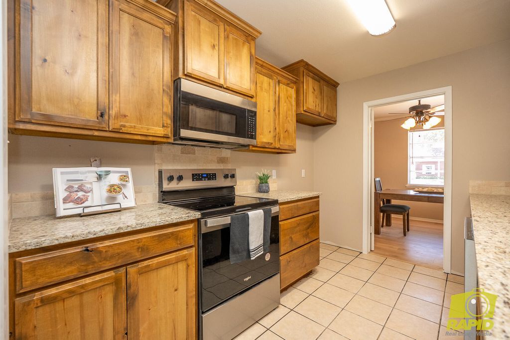 Image 11 of property listing at 2813 Oak Forest Drive, San Angelo, TX 76904