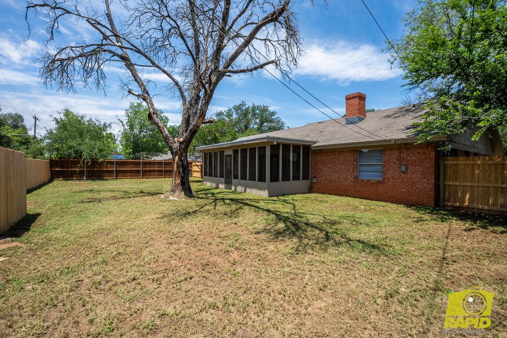 Image 33 of property listing at 2813 Oak Forest Drive, San Angelo, TX 76904