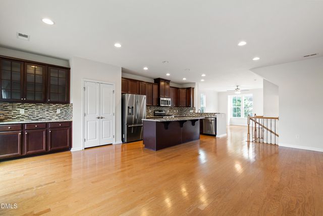 646 Berry Chase Way, Cary, NC 27519