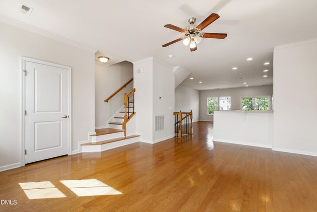 646 Berry Chase Way, Cary, NC 27519