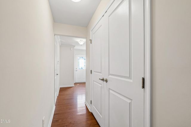 646 Berry Chase Way, Cary, NC 27519