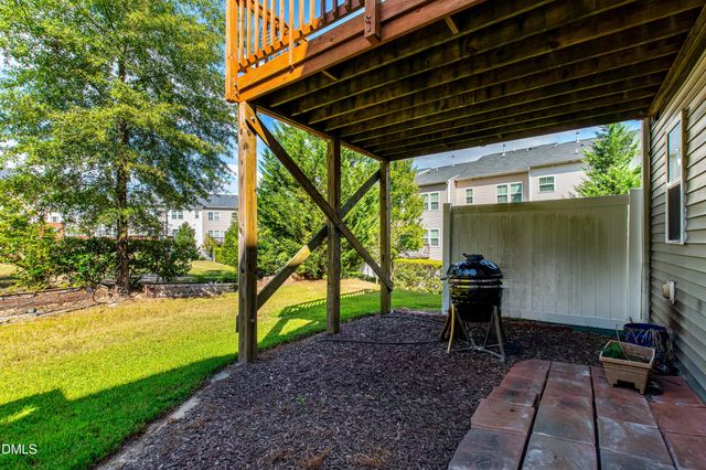 646 Berry Chase Way, Cary, NC 27519