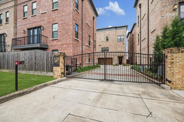 2803 Hicks Street, Houston, TX 77007