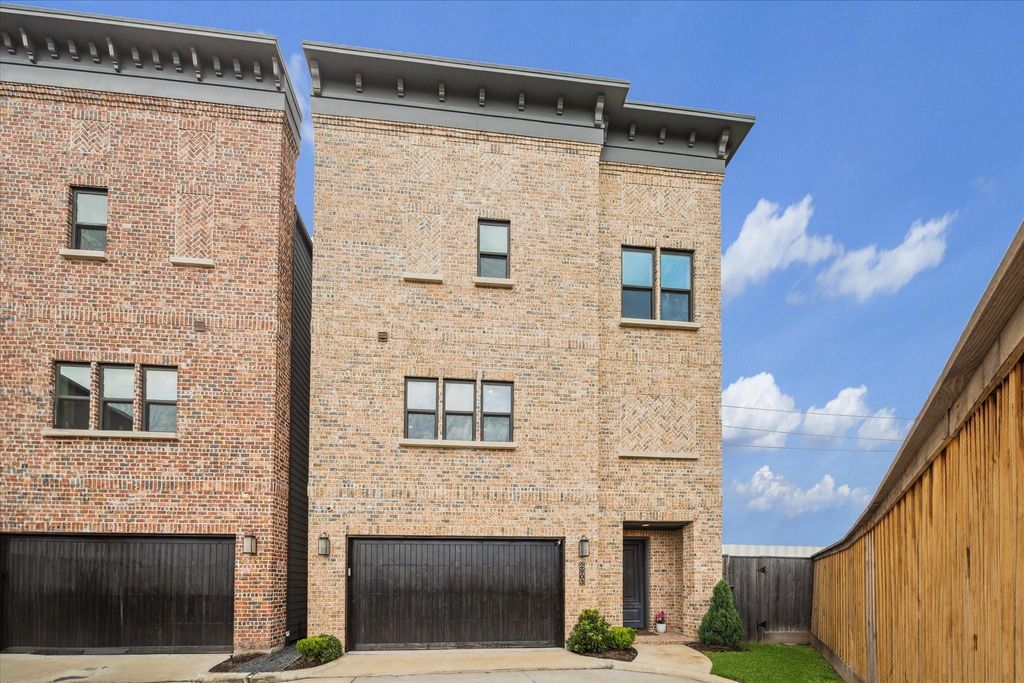 2803 Hicks Street, Houston, TX 77007