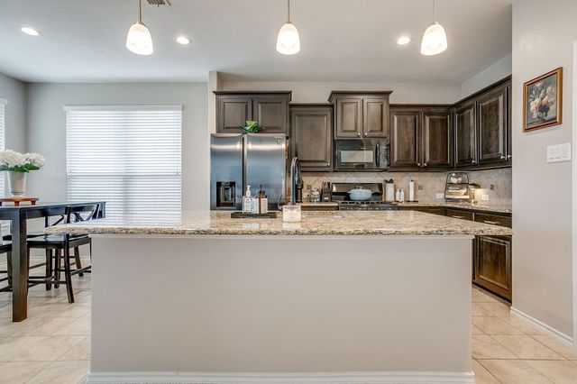 5220 Sugarcane Lane, Fort Worth, TX 76179