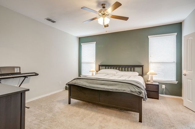 5220 Sugarcane Lane, Fort Worth, TX 76179