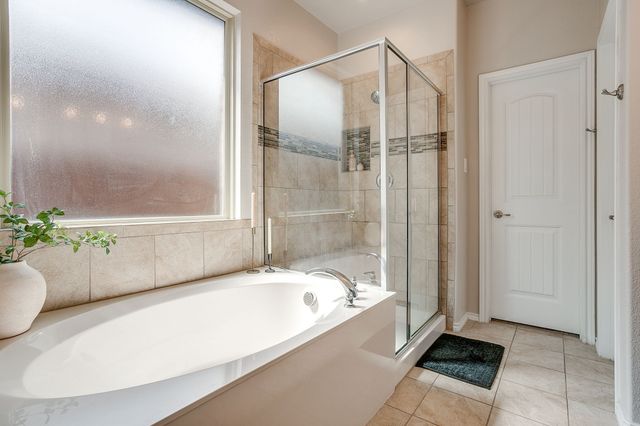 5220 Sugarcane Lane, Fort Worth, TX 76179