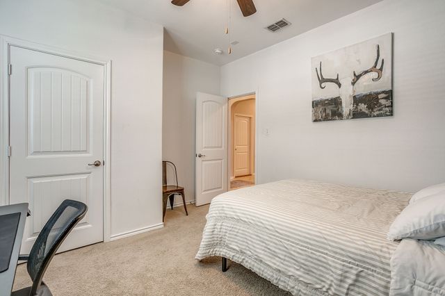 5220 Sugarcane Lane, Fort Worth, TX 76179