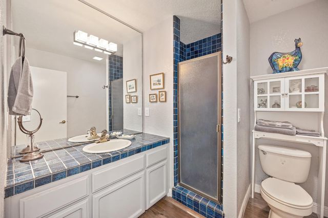 6746 Terreno Dr, Rancho Murieta, CA 95683