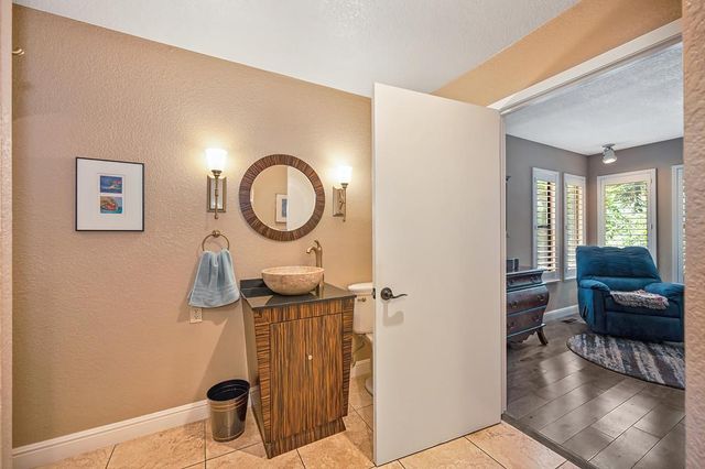 6746 Terreno Dr, Rancho Murieta, CA 95683