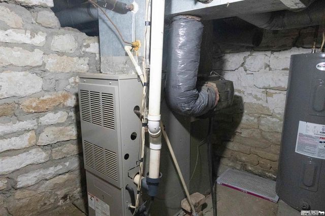 1048 G Street, Pawnee City, NE 68420