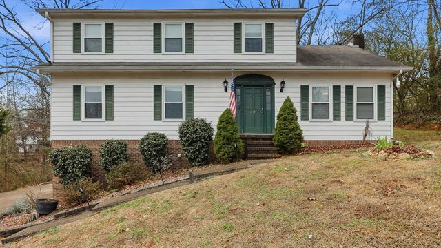 6321 Ridge Lake Road, Hixson, TN 37343