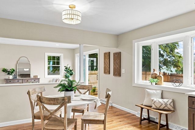 60 Sable Ave, Dartmouth, MA 02747