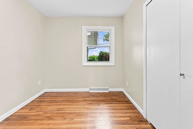 60 Sable Ave, Dartmouth, MA 02747