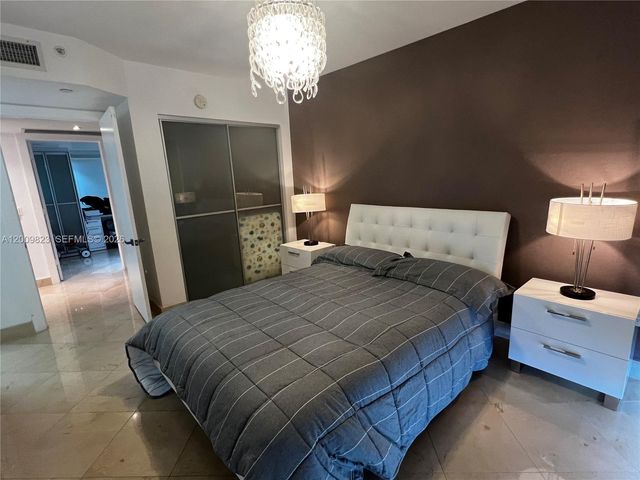 18671 Collins Ave 402, Sunny Isles Beach, FL 33160